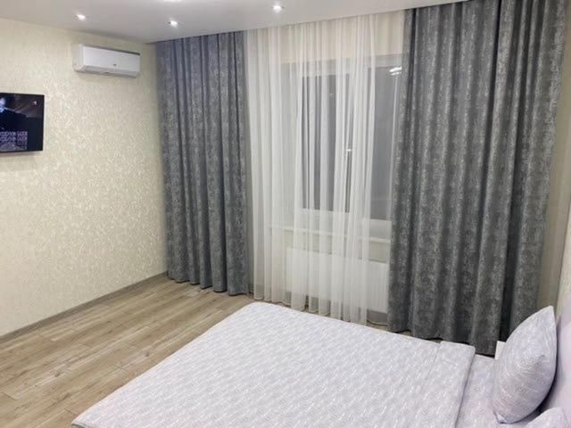 Люкс Апартаменти В Центрі Міста ,Жк Театральний Rivne Eksteriør bilde